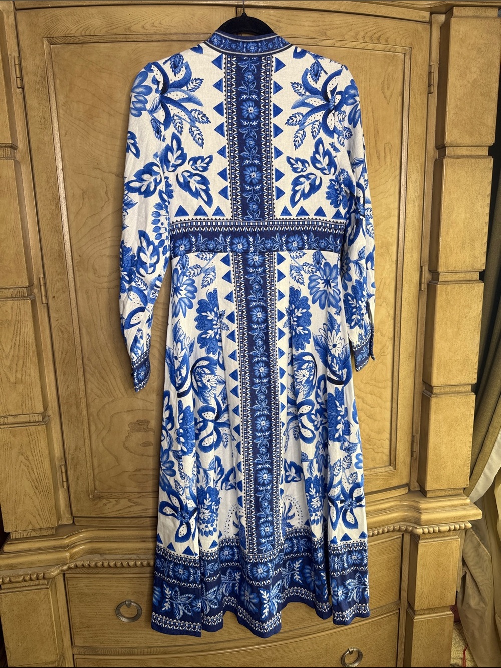 SALE! Caroline Constas 🔥Blue and White Floral Maxi Dress - Picture 10 of 10